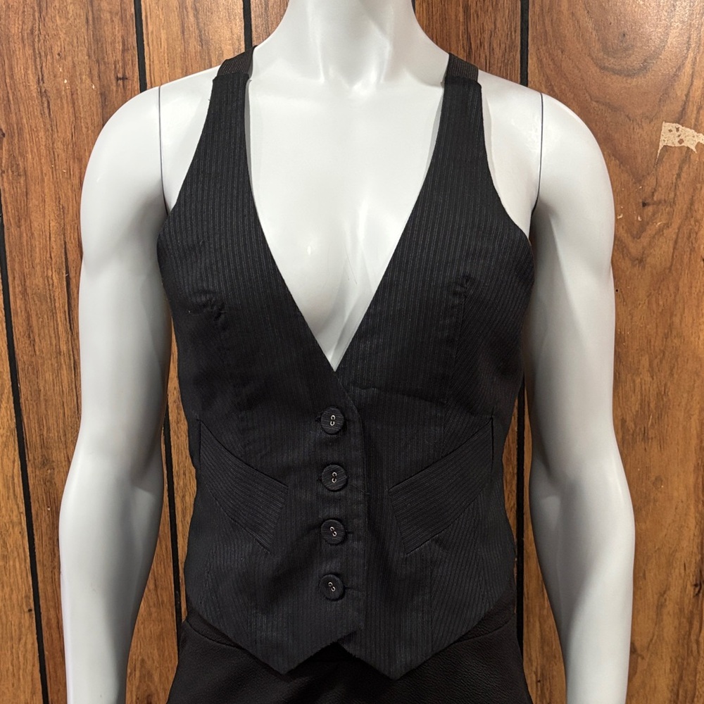 Black Women's Tailored Vest Jacket - Sleeveless Button Front
